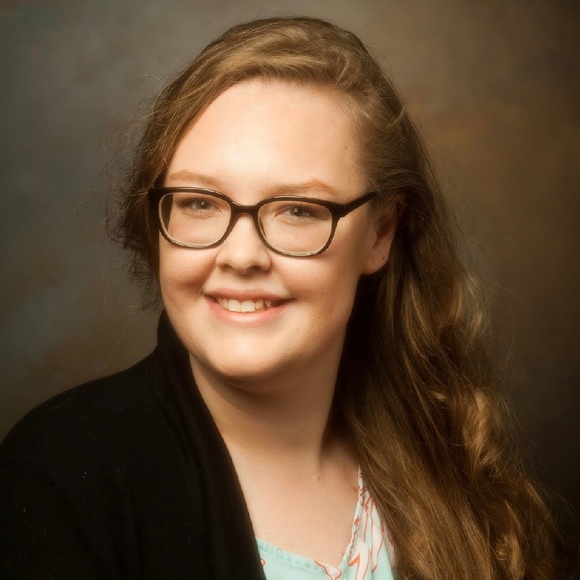 Meet your Posher, Brooklyn - Picture 3 of 10